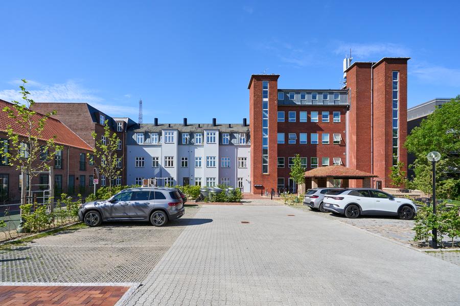 Bangs Have buildings and courtyard at B. Bangs Gade, Glasværket district in Odense
